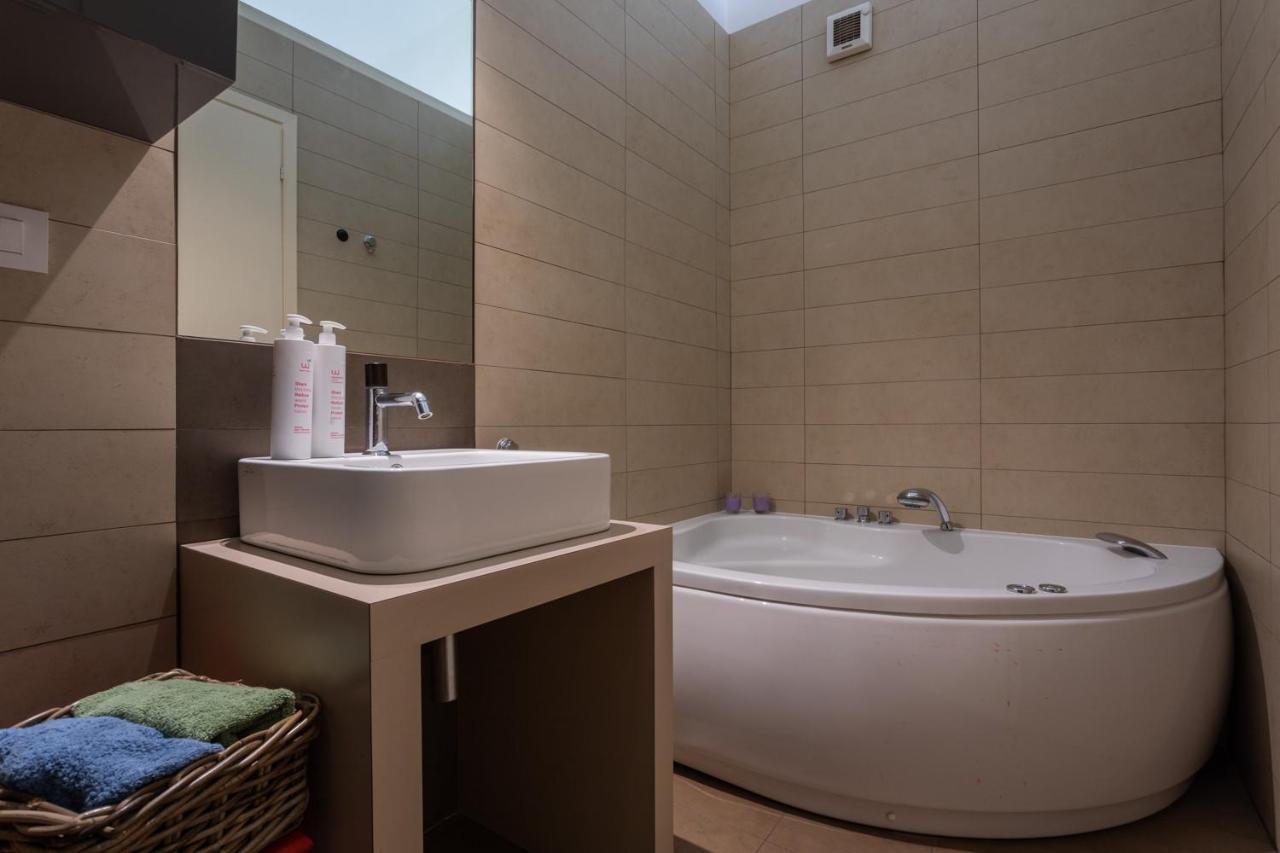 Massena Modern Apartment By Wonderful Italy Turín Exteriér fotografie